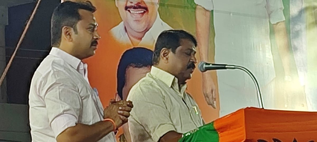 nayinar nagenthiran