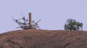 திருப்பரங்குன்றம் சர்வே தூண்