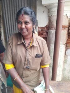 From Coimbatore to Delhi; Sangita, the female auto driver invited to the President’s tea party!