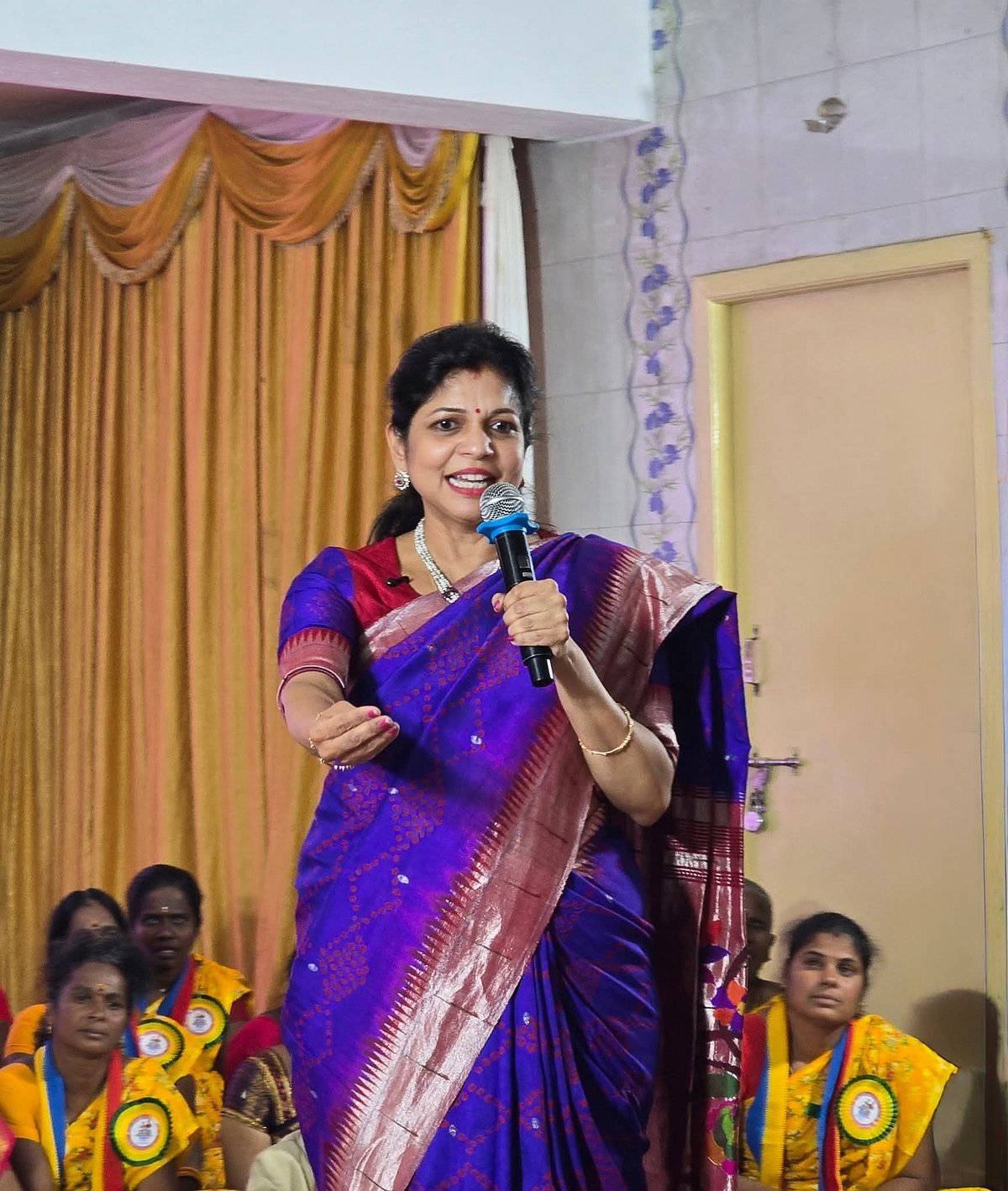 சௌமியா அன்புமணி