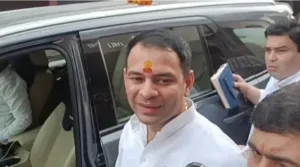 Tej Pratap, who separated from the family, meets his father Lalu and brother Tejashwi! – What is the reason?