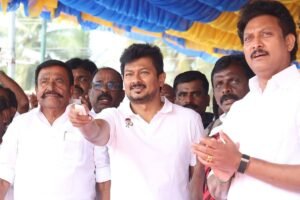Pattukkottai: Udhayanidhi attended the wedding; phone call from K.N. Nehru? Excitement over removed banners