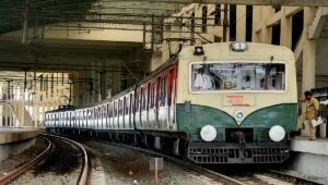Chennai Beach – Chengalpattu Suburban Train Services Reduced Again; Shock for Train Passengers