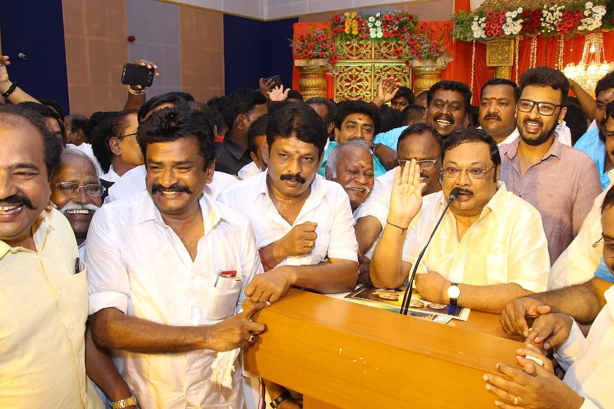 அழகிரியுடம் மன்னன்