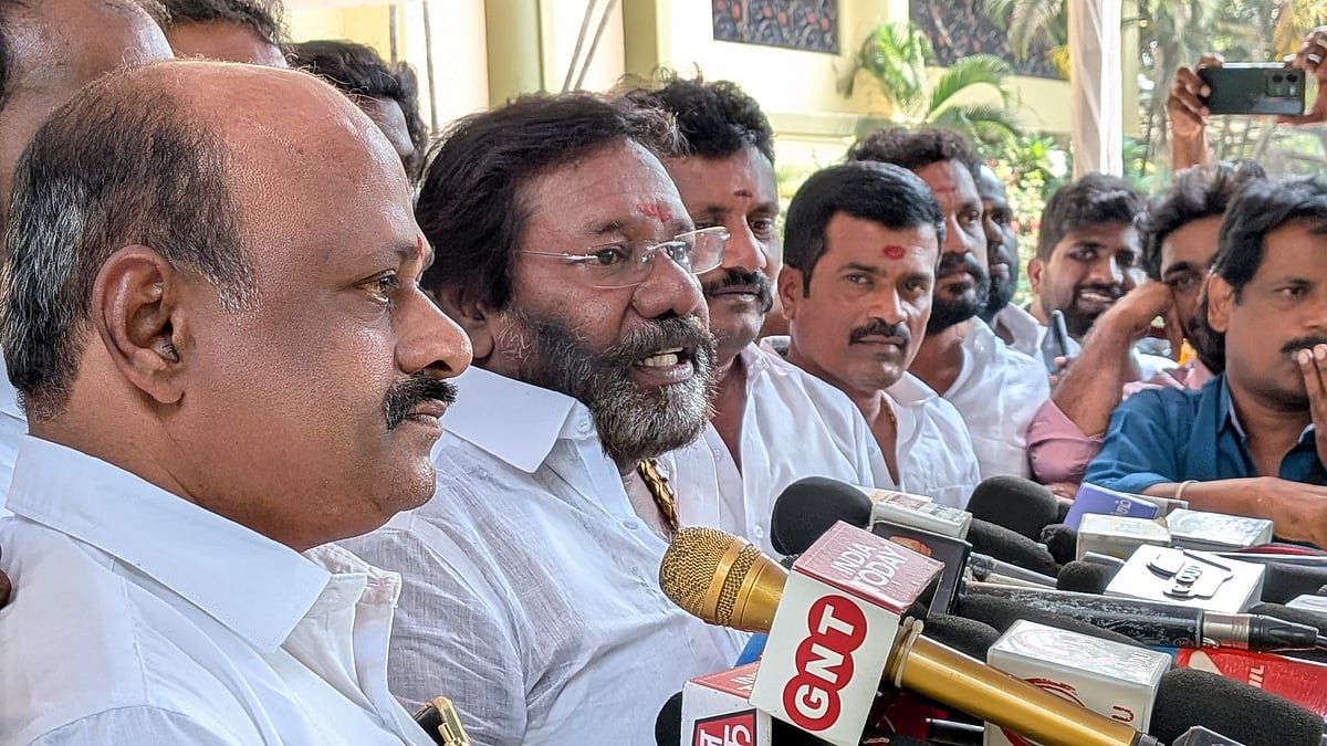 கருணாஸ்