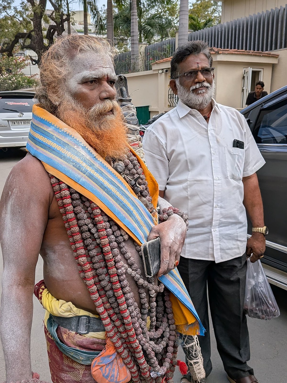 சசிகலா ஆதரவாளர்கள்