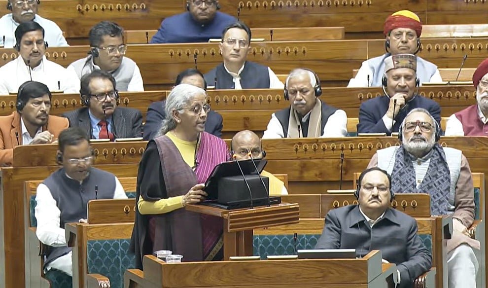 நிதி அமைச்சர் நிர்மலா சீதாராமன்