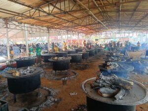 Madurai DMK Booth Agents Conference… Biryani packing in hotboxes; kitchen clicks!