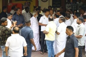 From now on, all my efforts are dedicated to the Rising Sun symbol! – O. Panneerselvam joins DMK