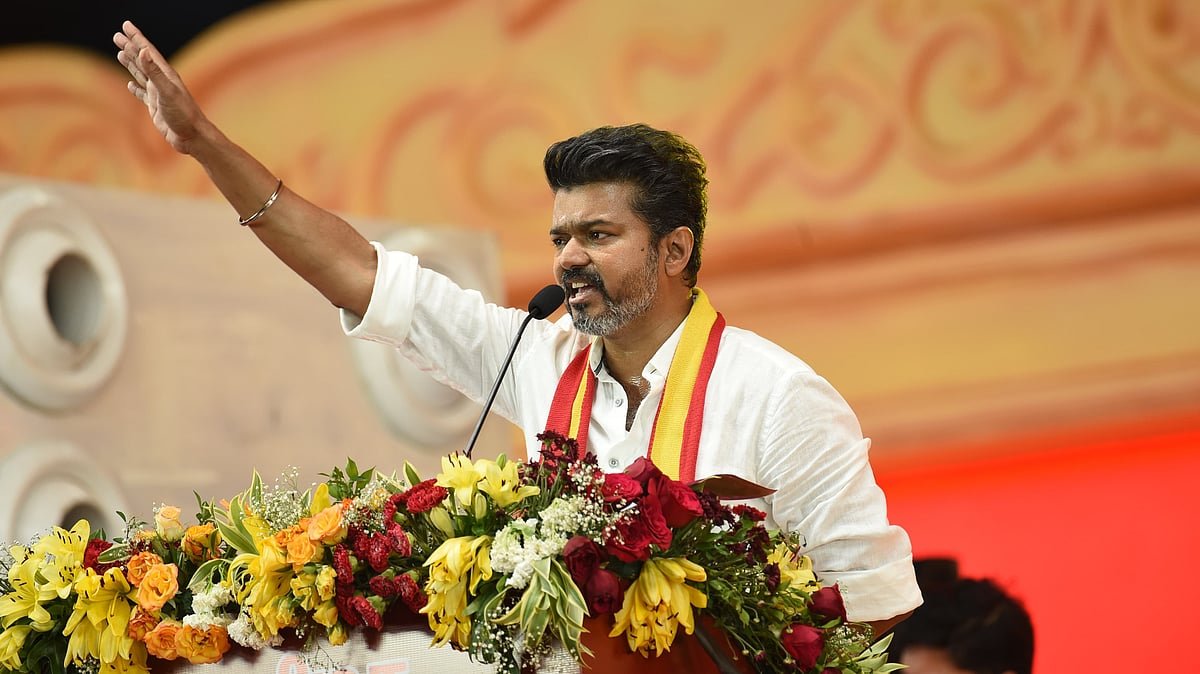 தவெக தலைவர் விஜய்