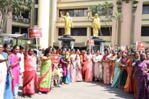 Rs. 5000 for women: Dance and song at Anna Arivalayam – Women thank the Chief Minister