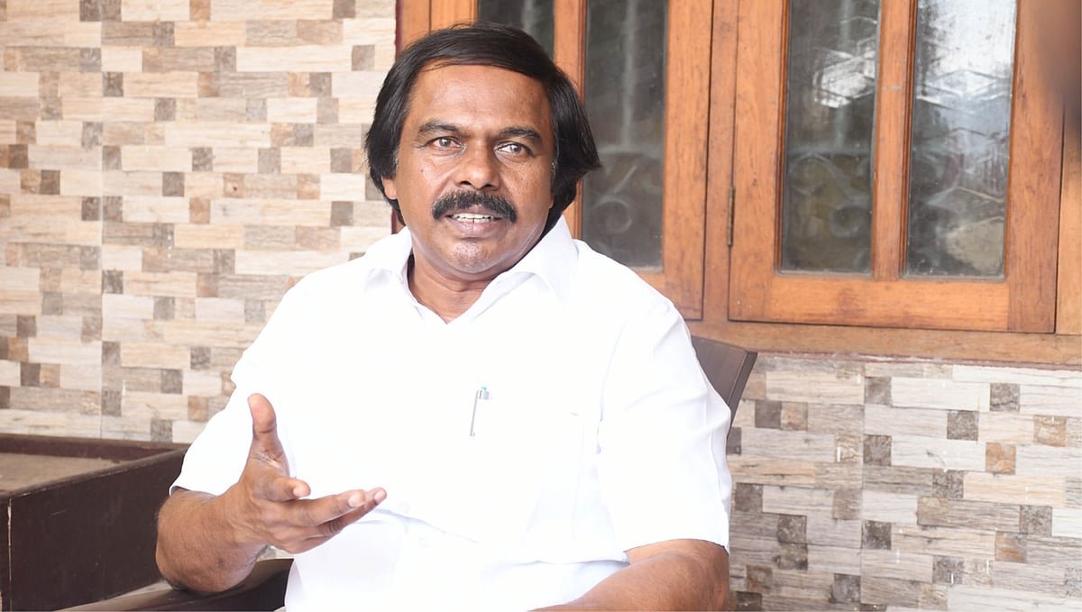 மனோ தங்கராஜ்