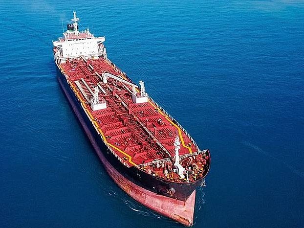 இந்திய நோக்கி வரும் கப்பல்கள்