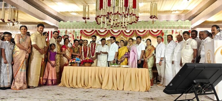 Distressed Durga; Enthusiastic Stalin – ‘A relationship that continues as Inban, Iniyan’ – Highlights of the Anbil Iniya Festival in Love