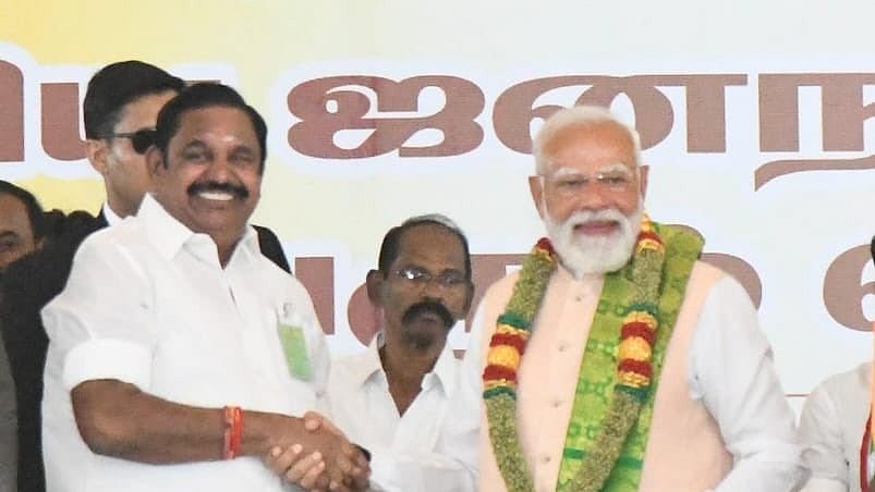 எடப்பாடி பழனிசாமி - பிரதமர் மோடி