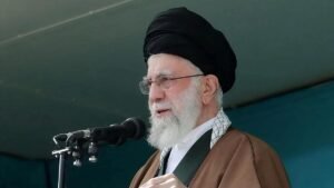 Iran: “Next, I am Iran’s leader…” – Who is Ayatollah Khamenei, and whom did he recommend?