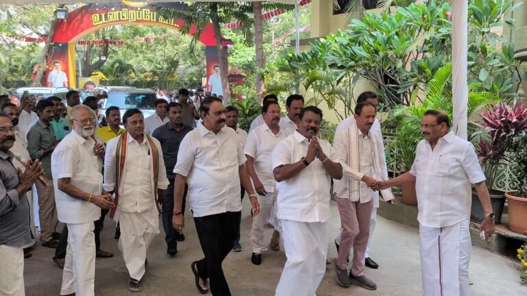 Approaching deadline; Vijay is waiting; Congress is pulling back! – What is DMK going to do?