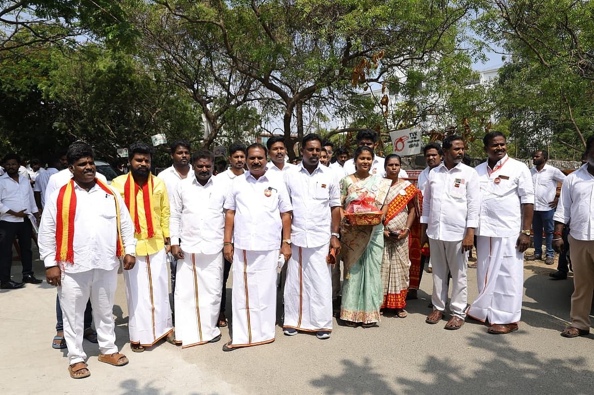 தவெக நிர்வாகிகள்