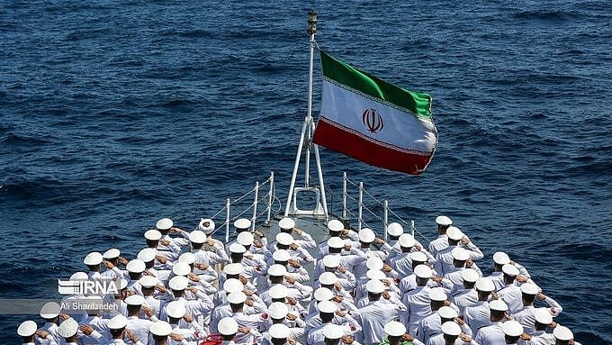 ஈரான் போர்க்கப்பல்