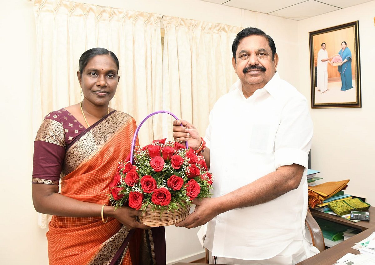 காளியம்மாள் - எடப்பாடி பழனிசாமி