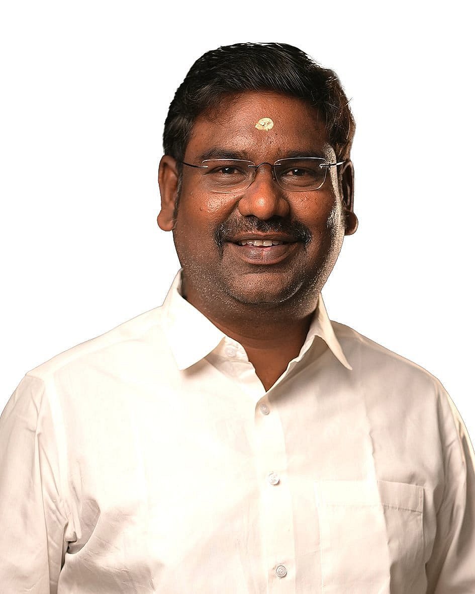 வேலூர் த.வெ.க வேட்பாளர் வினோத் கண்ணன்