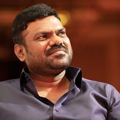 தமிழ்குமரன்