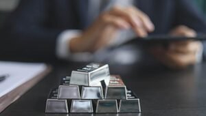 Countries struggling with ‘crude oil’ imports; but China imports a large amount of this metal