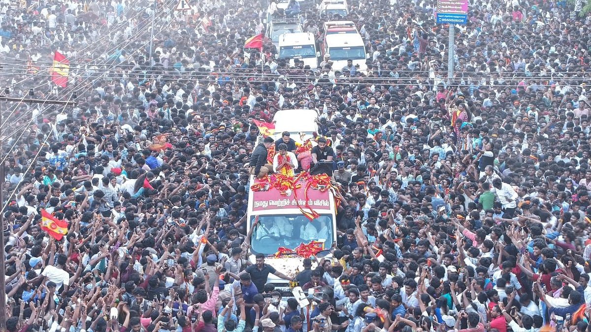 தூத்துக்குடியில் விஜய்