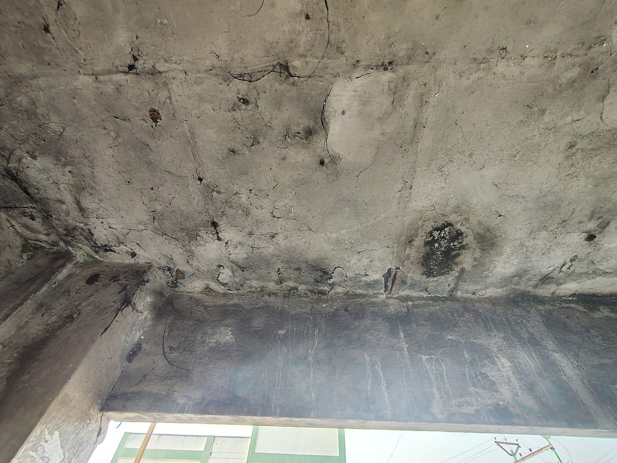 மோசமான சுவர்