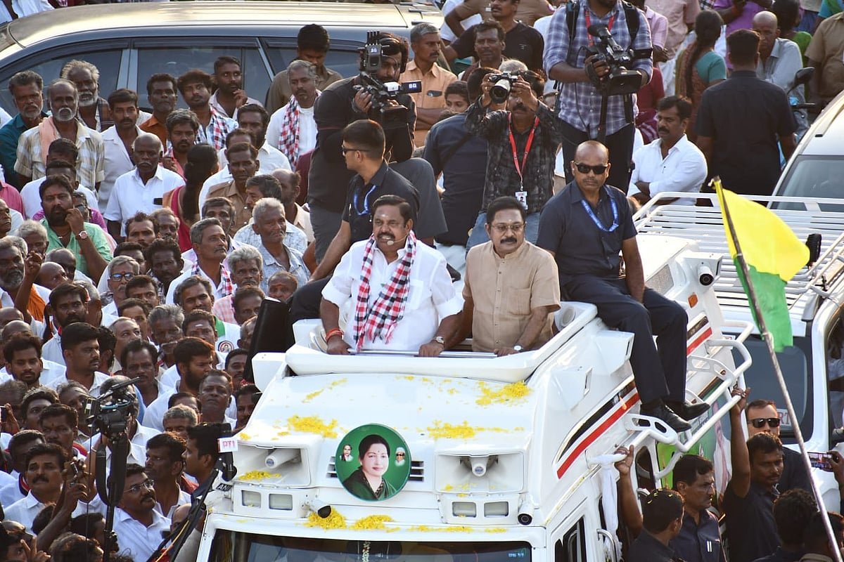 இபிஎஸ் மற்றும் டிடிவி இணைந்து பிரசாரம்