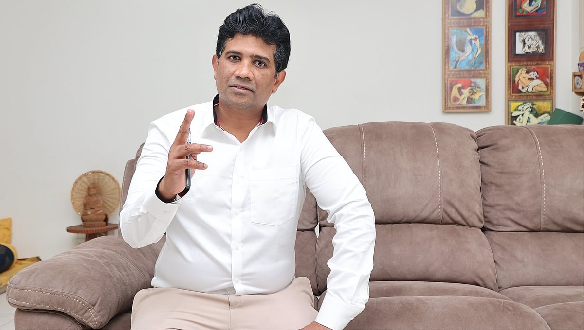  எழிலன் - திமுக 