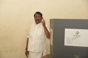 செ.ம.வேலுசாமி