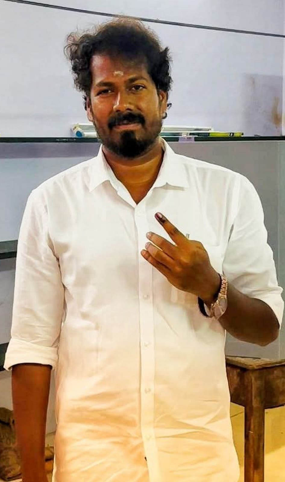 வினோத்