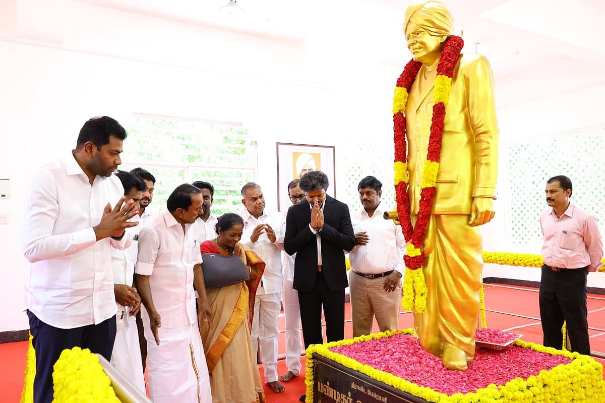முதல்வர் விஜய்