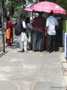 Anna Salai: Pedestrian path encroachment and scattered wires – people facing difficulties!
