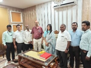 TVK: ‘Did they invite the officials home and hold a review meeting?’ – MLA Kanimozhi Santhosh in controversy