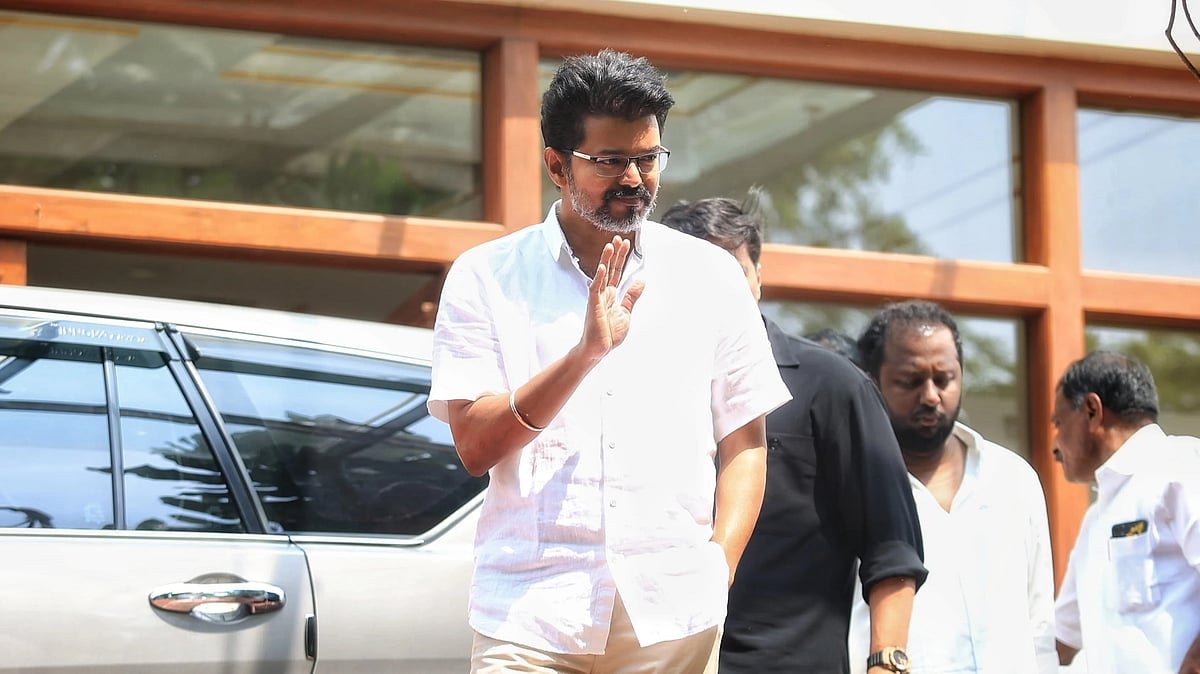 தவெக தலைவர் விஜய்