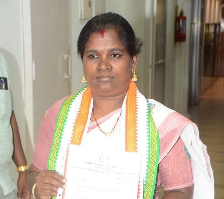“I do not wish to continue in the DMK support position” – Velur district panchayat committee deputy chairman resigns.