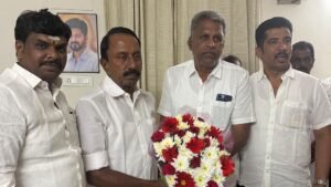 ‘Accept Chengottaiyan’s request!’ – ADMK officials in Coimbatore leap to support the cause!