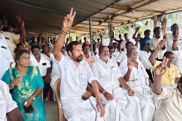 ‘Expel C.V. Shanmugam, who betrayed the party!’ – Internal party conflict in Villupuram AIADMK