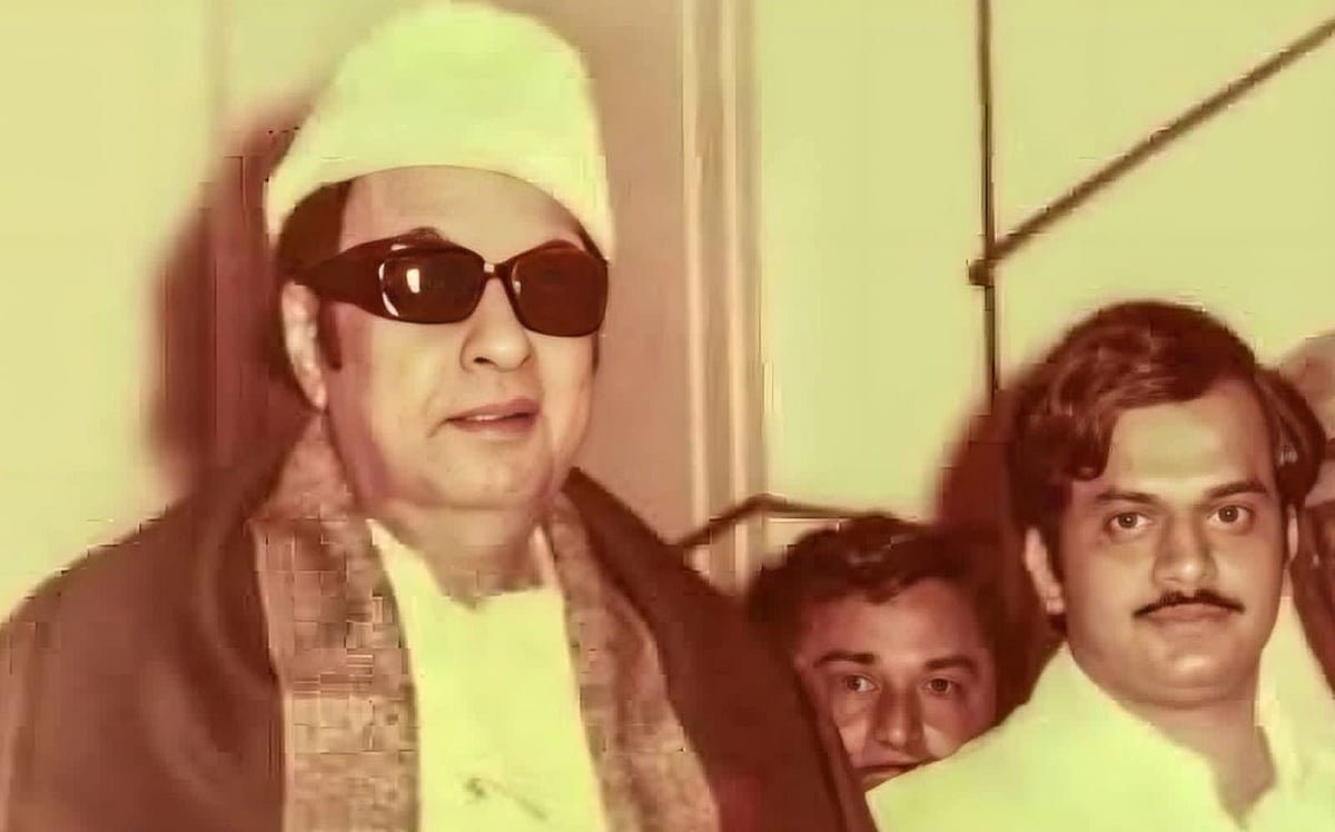 jcd prabakar with mgr