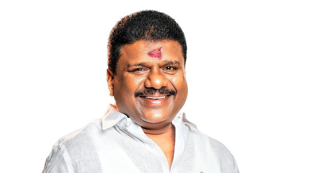 வி.பழனிவேல்