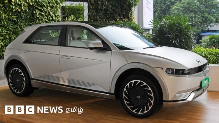 Indians are moving toward electric cars due to petrol and diesel prices – what is standing in the way on the ground?