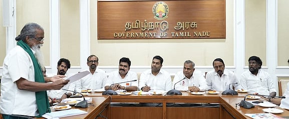 Consultative meeting of agricultural association representatives: Ministers participate