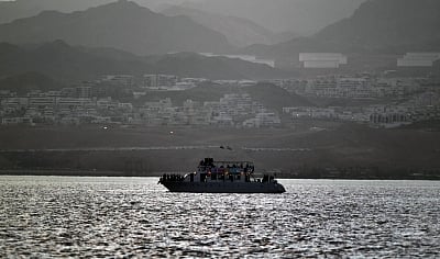 Houthis attack Saudi ship in the Red Sea! Is a new war emerging?