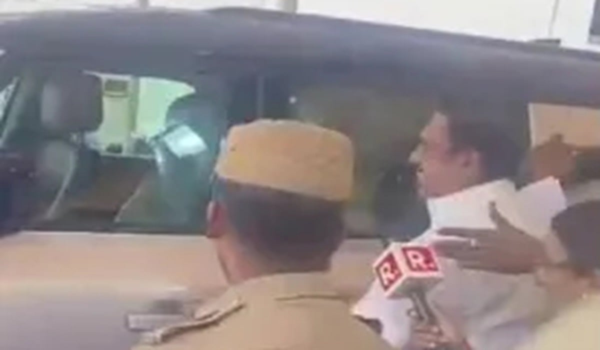 Palaniswami tried to get into Udhayanidhi's car