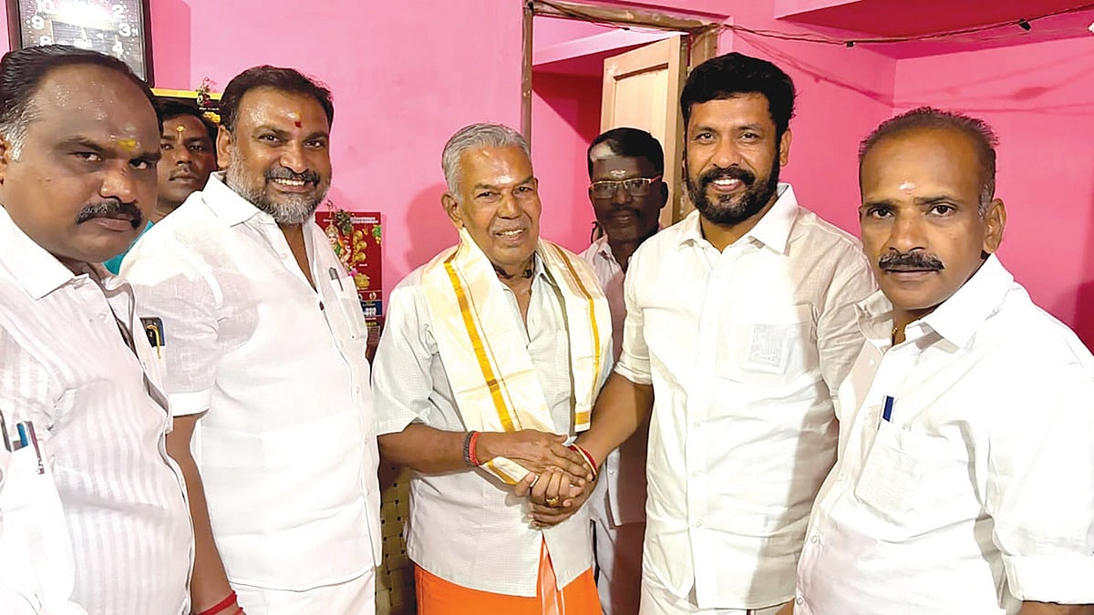 Madurai moved: Praise pours in for Subbiah, who donated Rs. 60 lakh to the Army!