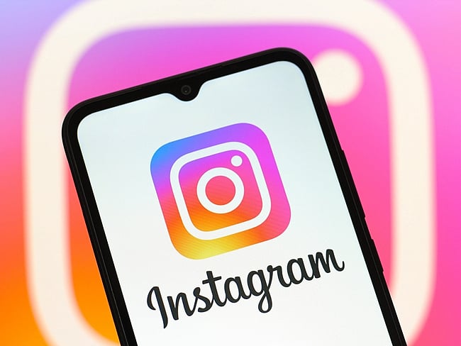 How to delete 18+ reels on Instagram?