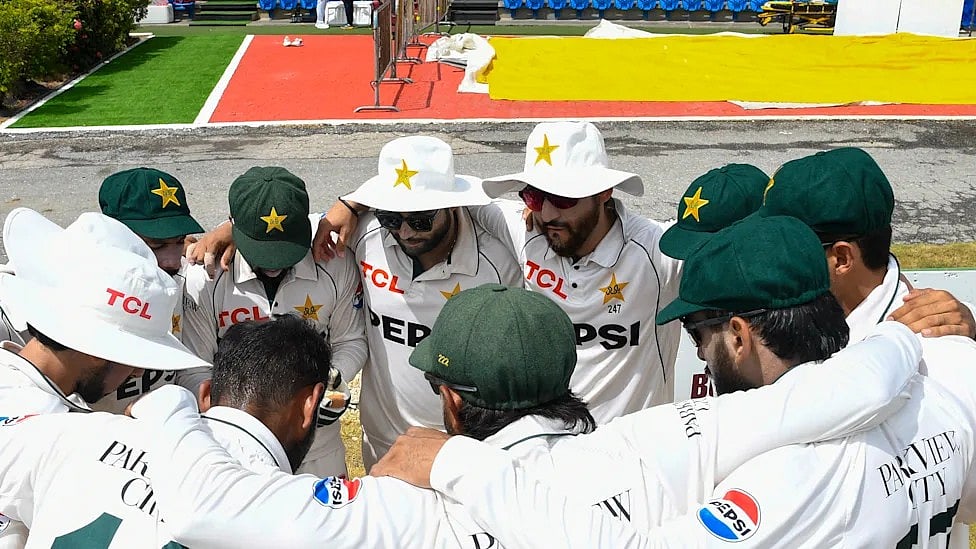 Pakistan appoints batting coach..! Who is this Michael Smith?