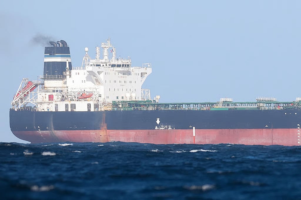 Attack in the Red Sea on a ship flying the Indian flag:
13 Indian sailors rescued